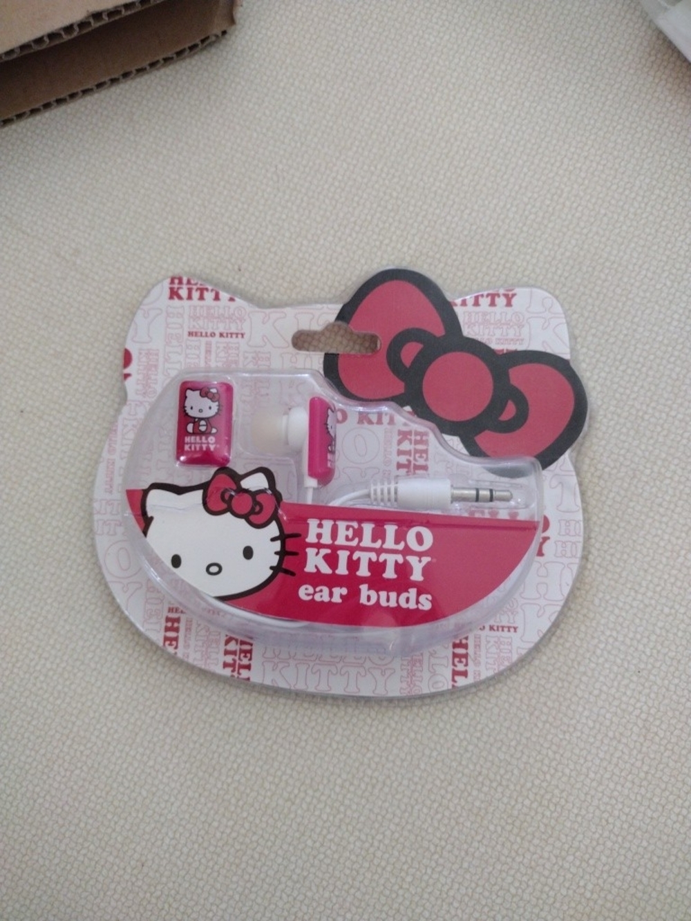 Hello Kitty Pink and White Earbuds with 3.5mm Plug